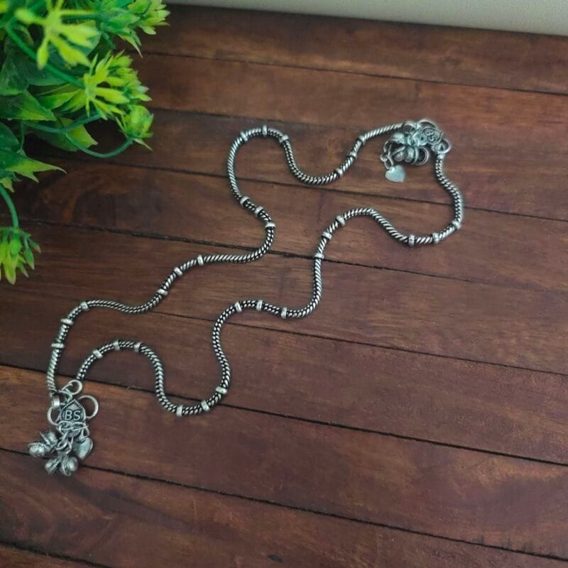 Glamaya Kareena Oxidized Brass Anklet 1 GLAM-AN-BR-20-456649-37-5