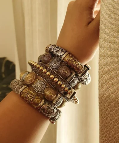 Glamaya Tanisha Silver Replica Dual Tone Bangles Stack 1 GLAM-BB-TT-350-170781-450-4