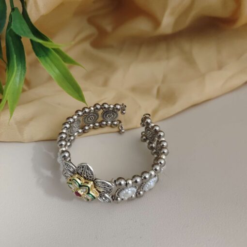 Glamaya Setu Oxidised Flower Fusion Adjustable Bracelet 2 GLAM-CB-OX-40-568832-74-2 Glamaya Setu Oxidised Flower Fusion Adjustable Bracelet 2 GLAM-CB-OX-40-568832-74-2