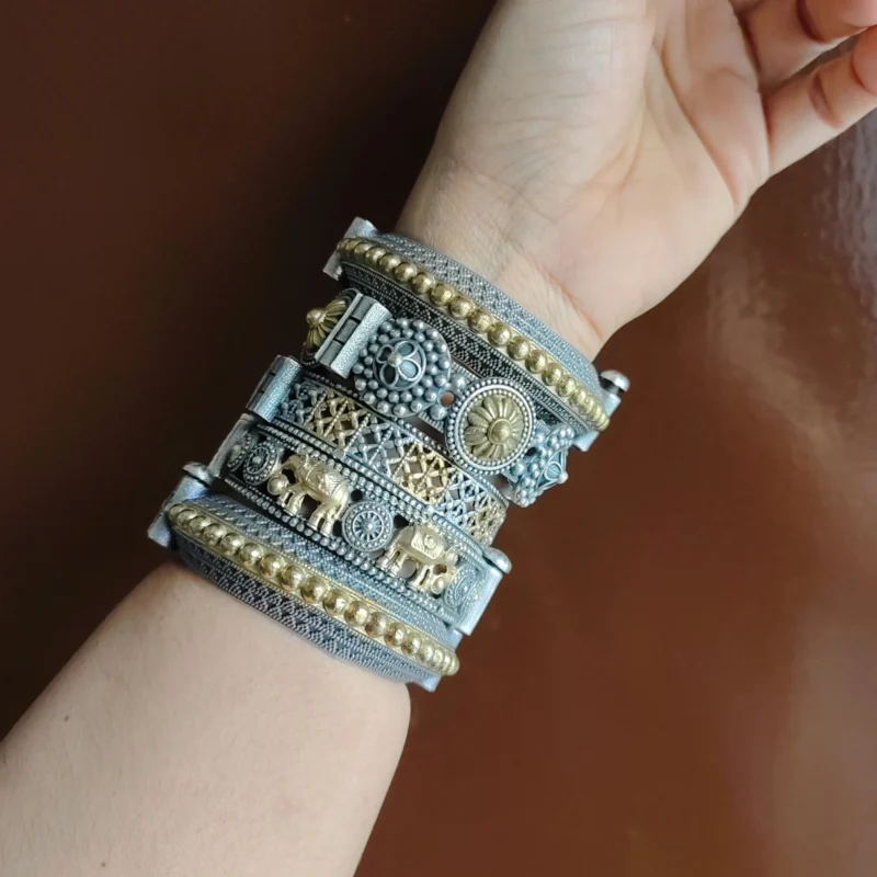 Glamaya Rita Dual Tone Bangles Set 1 GLAM-CB-TT-466F7-190167-600-3