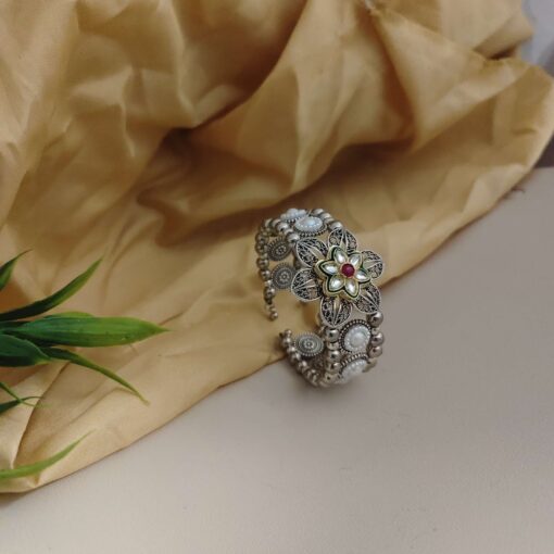 Glamaya Setu Oxidised Flower Fusion Adjustable Bracelet 3 GLAM-CB-OX-40-568832-74-2 Glamaya Setu Oxidised Flower Fusion Adjustable Bracelet 3 GLAM-CB-OX-40-568832-74-2