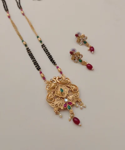 Glamaya Twisha Traditional Gold Plated Mangalsutra Set 1 GLAM-MA-CO-100-324412-157-2