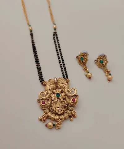 Glamaya Yuvika Traditional Gold Plated Mangalsutra Set 1 GLAM-MA-CO-100-300415-157-2