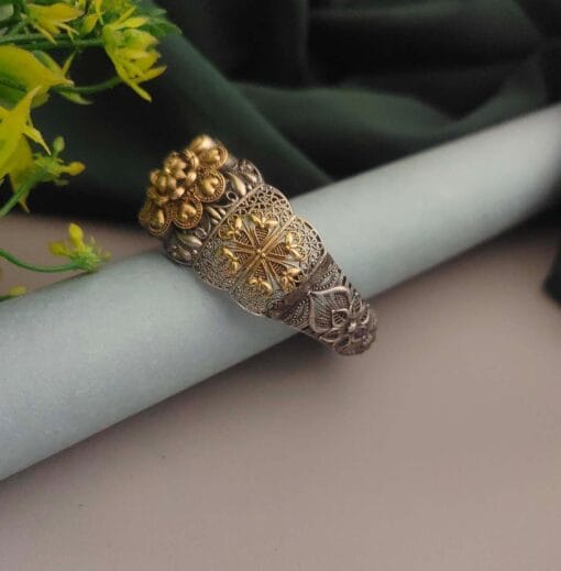 WhatsApp Image 2025-08-30 at 12.15.43 AM (1) WhatsApp Image 2025-08-30 at 12.15.43 AM (1)