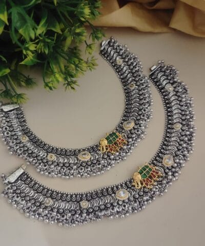 BINNA Oxidized Broad Fusion Anklets