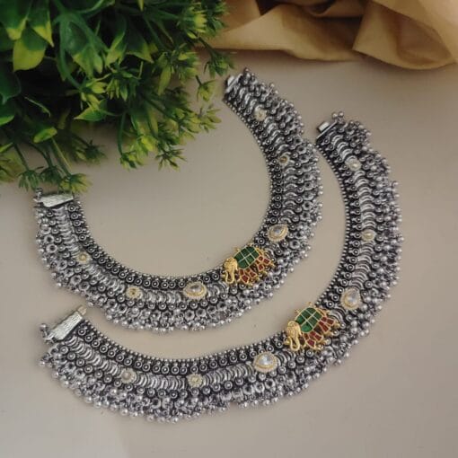 BINNA Oxidized Broad Fusion Anklets
