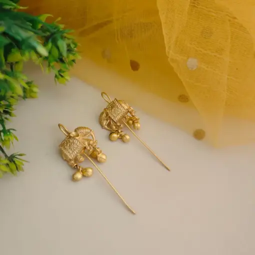 MOKSHITA Gold Replica Sui Earrings