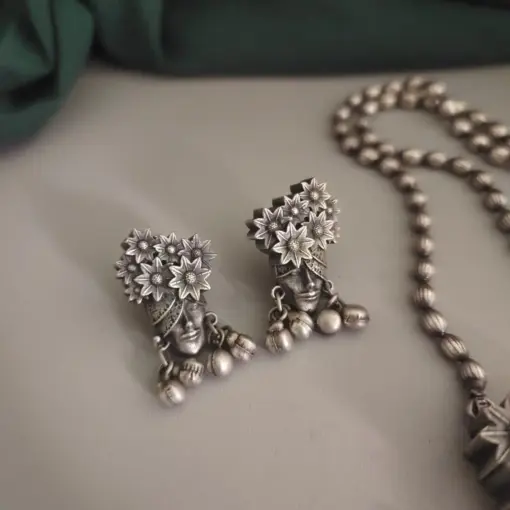 VAIDEHI Silver Replica Brass Necklace Set VAIDEHI Silver Replica Brass Necklace Set