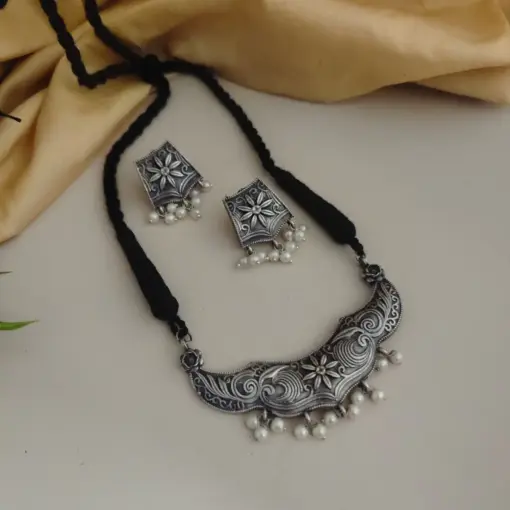AMARA Silver Replica Necklace Earrings Set