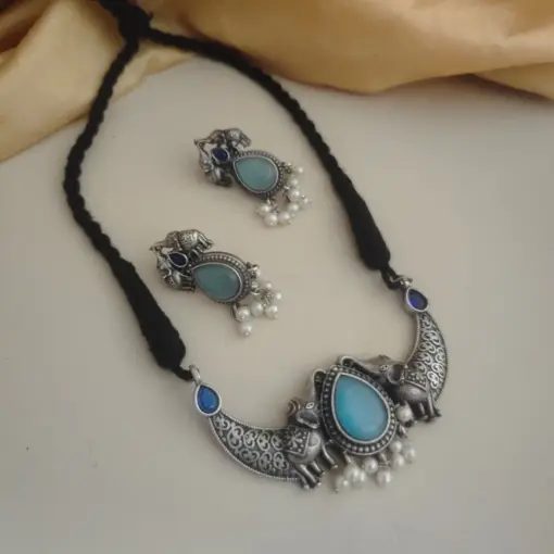 LIORA Silver Replica Necklace Earrings Set LIORA Silver Replica Necklace Earrings Set