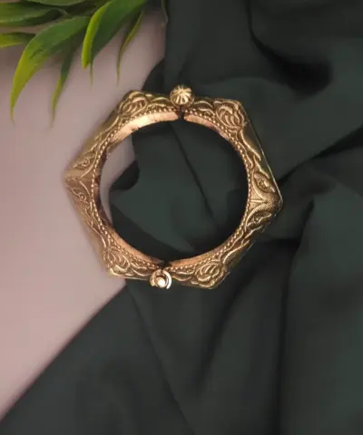 VANYA Gold Plated Oxidized Bangle