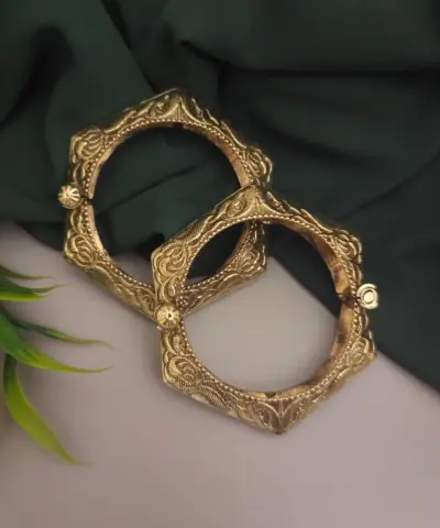 TISHA Gold Plated Oxidized Bangle