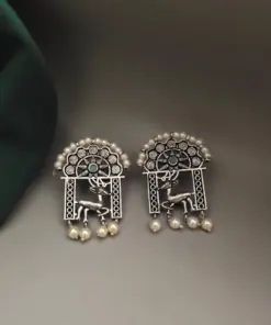 AARANYA Deer Oxidised Stud Earrings