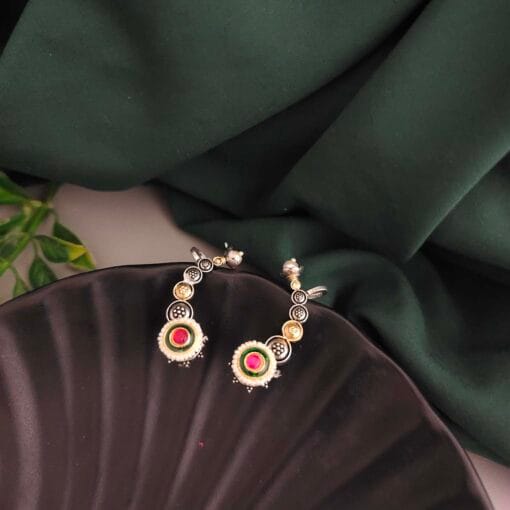 AARIA Oxidised Earcuff Earrings AARIA Oxidised Earcuff Earrings